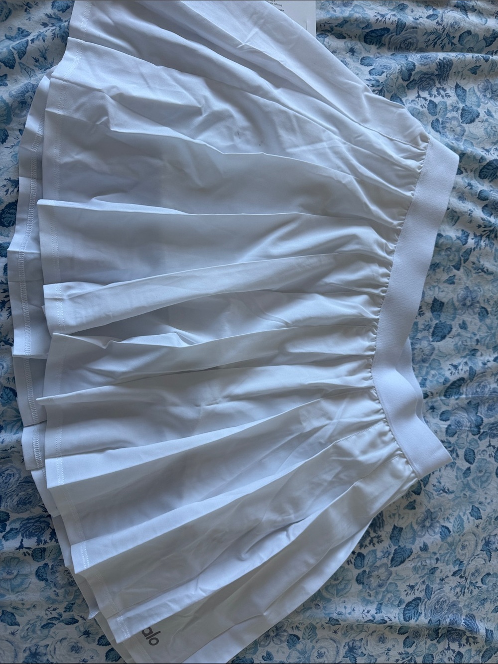 ALO Yoga White Pleated Tennis Skirt